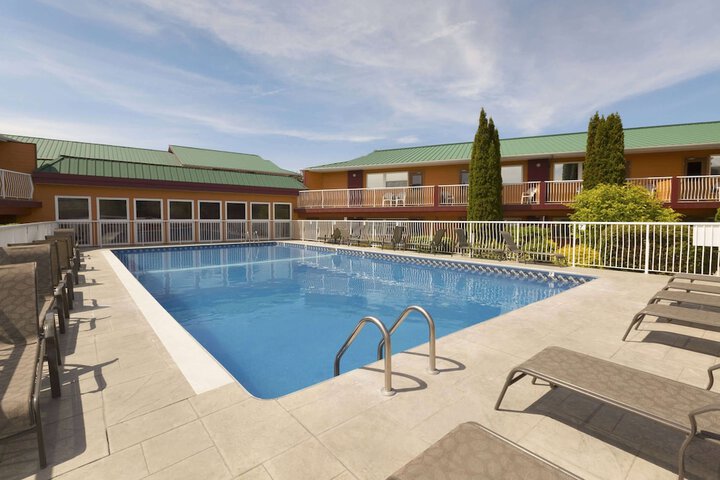 Pool 3 of 59