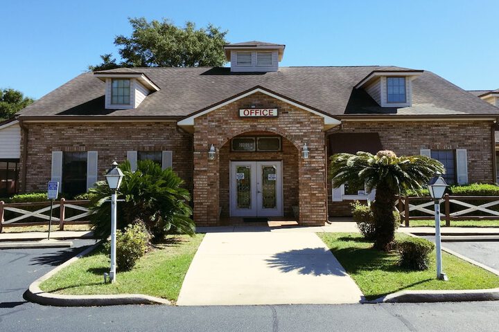Hotel 3 of 43