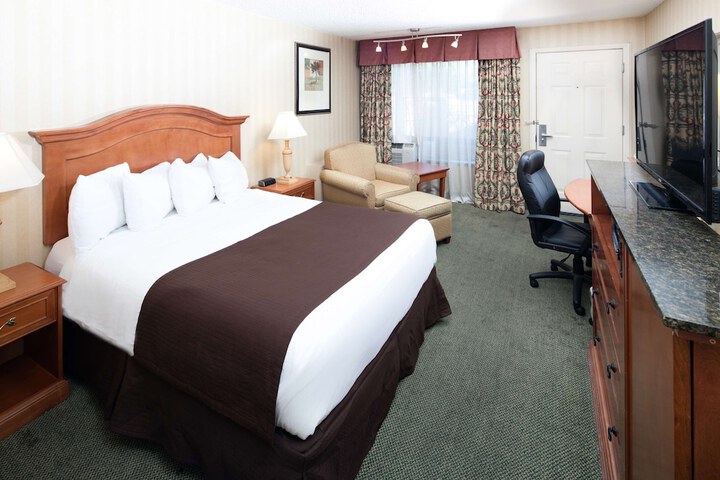 Room 12 of 17