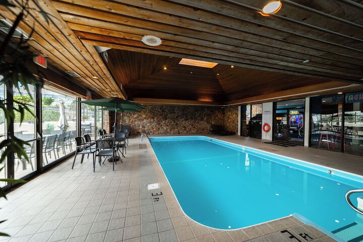 Pool 4 of 39