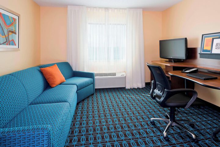 Room 13 of 22