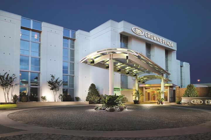 Hotel 3 of 104