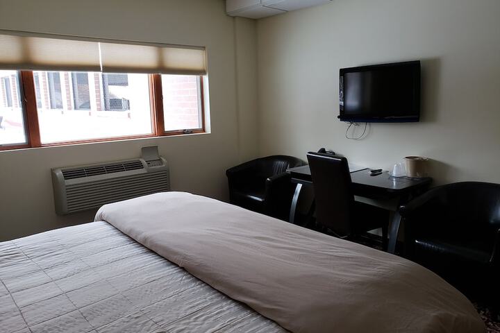 Room 47 of 208
