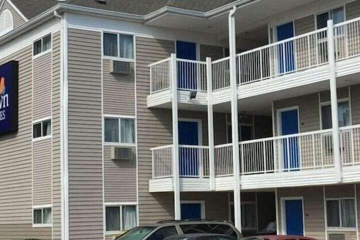 Hotel 2 of 10