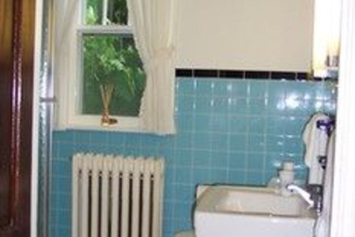 White Hall Manor Bed & Breakfast