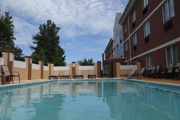 Pool 6 of 42