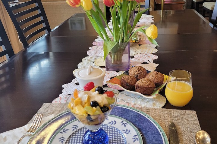 Breakfast/Coffee Service 19 of 34