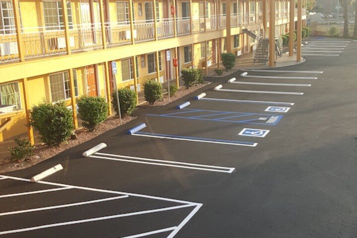 Hotel 5 of 75
