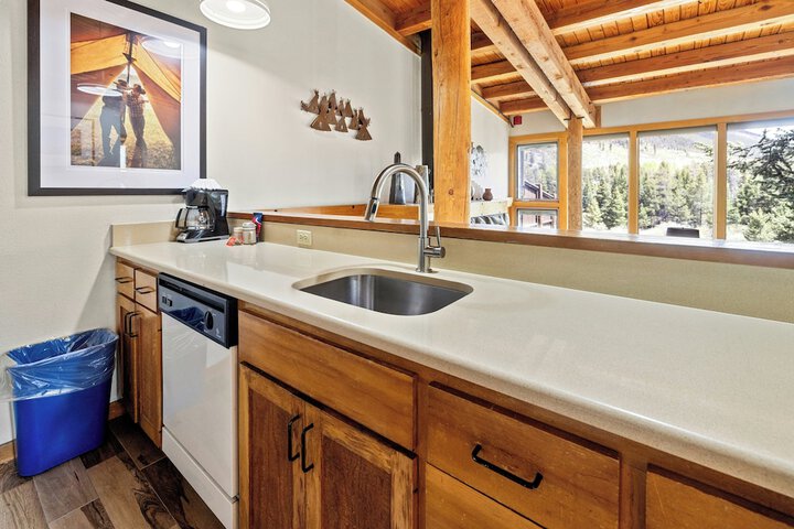 Evergreen Condominiums by Vail Resorts