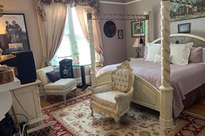 Inn Upon Moon River Plantation