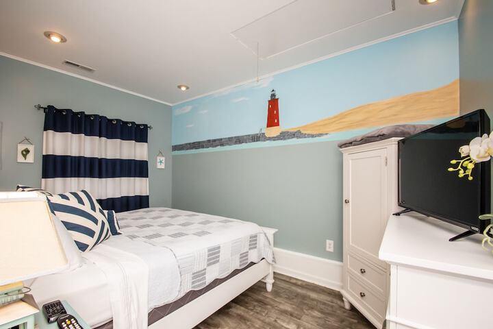Room 22 of 108