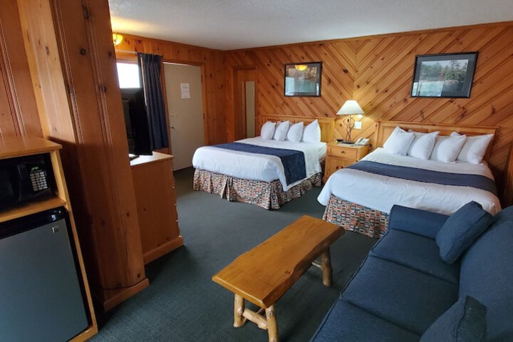 Room 25 of 145