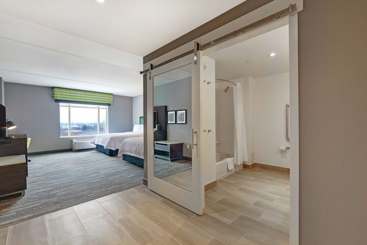 Room 6 of 36