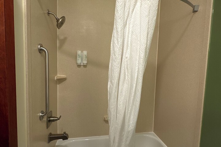 Sleep Inn & Suites Manchester near Arnold AFB