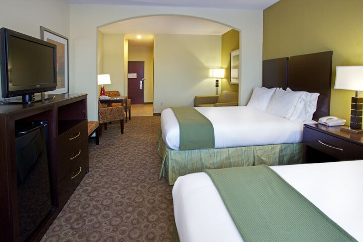 Room 21 of 42