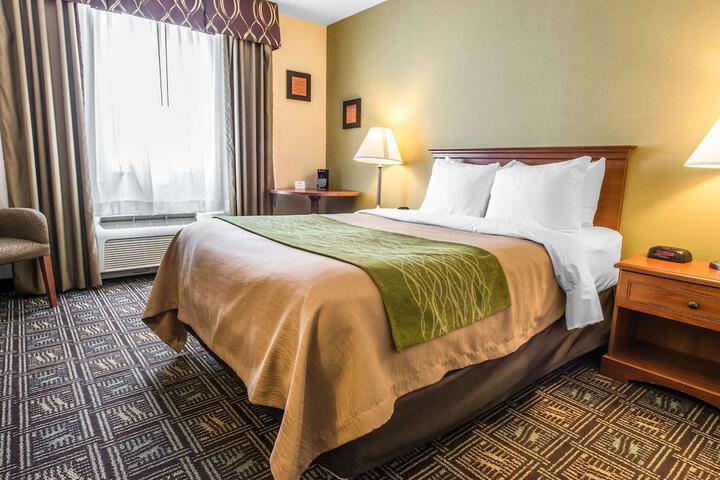 Comfort Inn Weirton - Steubenville