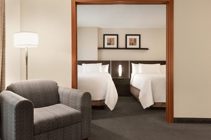 Room 22 of 48