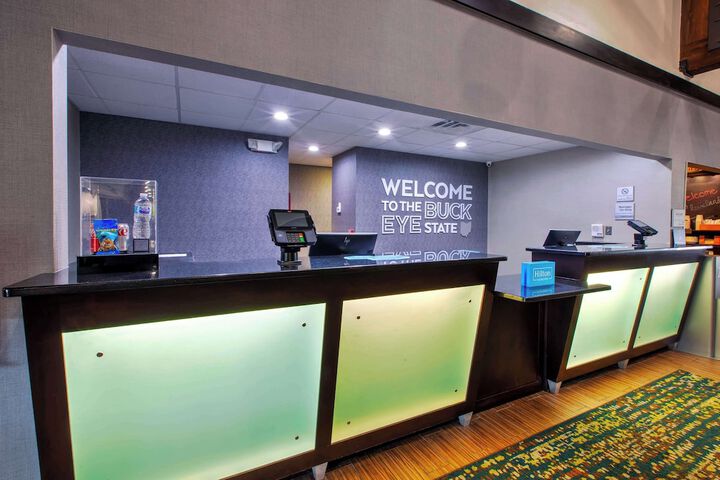 Hampton Inn & Suites Cleveland-Airport / Middleburg Heights