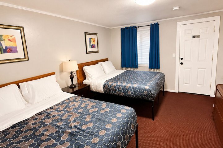 BEACHWAY MOTEL
