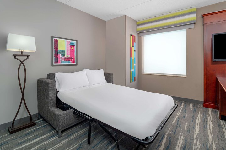 Room 28 of 42