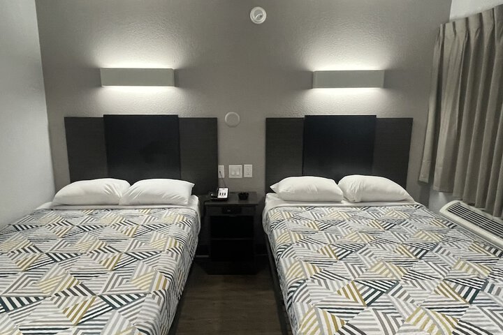 Room 44 of 59