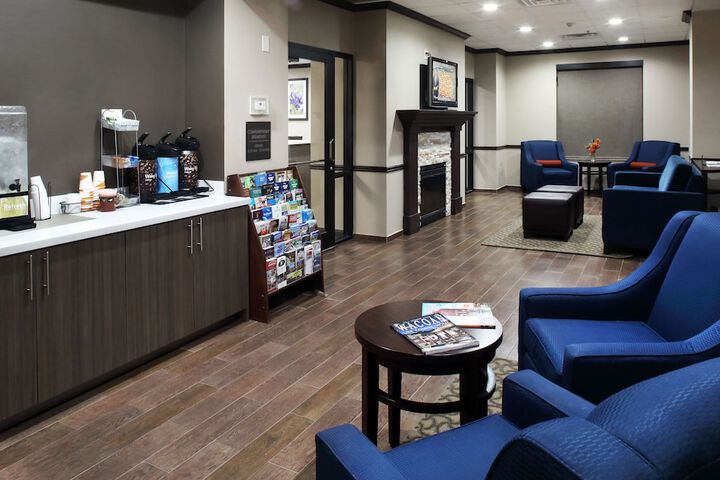 Hotel Interior 11 of 48