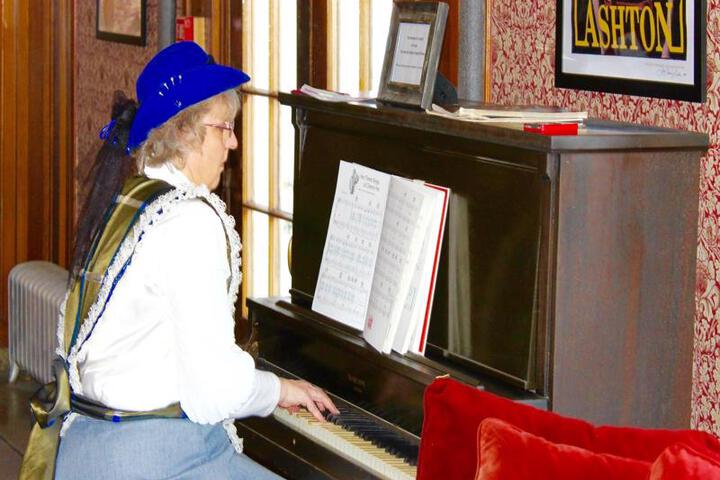 HERBERT GRAND HOTEL