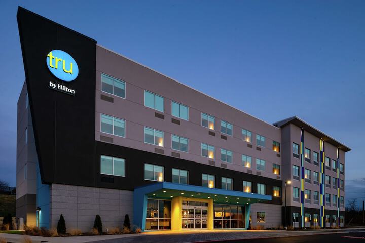 Hotel 2 of 41