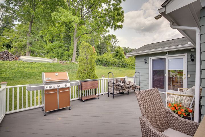 New Fairfield Vacation Rental w / Lake Views!