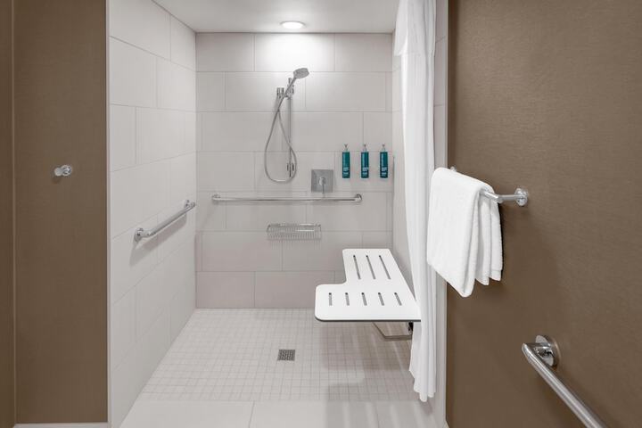 DoubleTree by Hilton Springfield