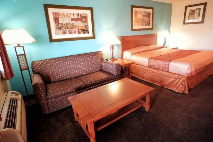 Room 31 of 32