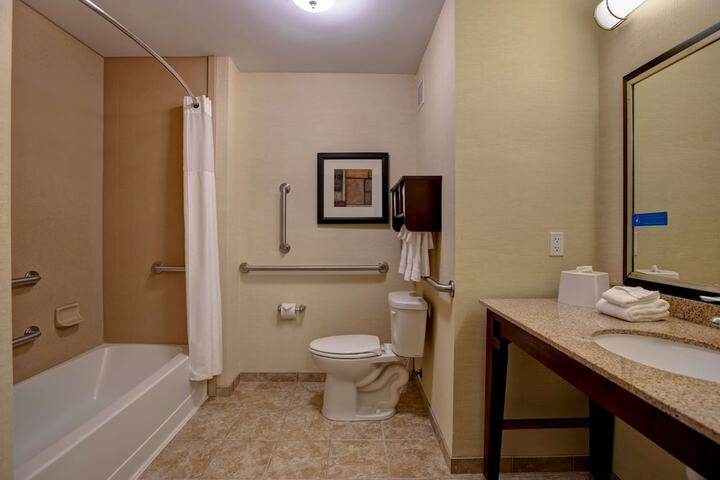 Room 21 of 45