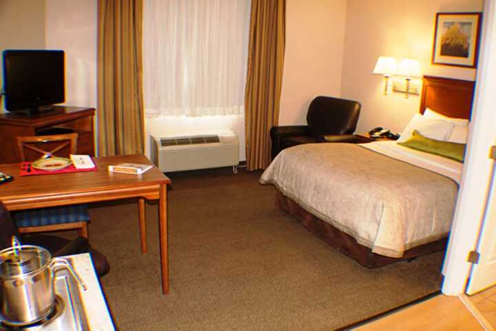 Room 25 of 50