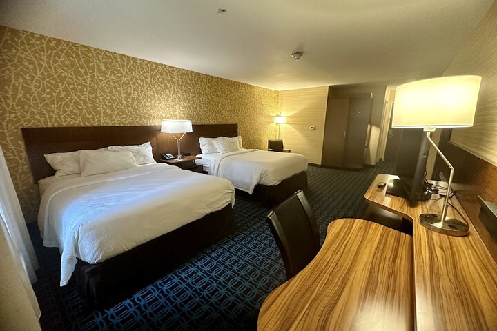 Room 12 of 22