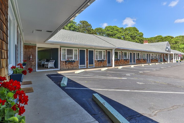 Hotel 7 of 66