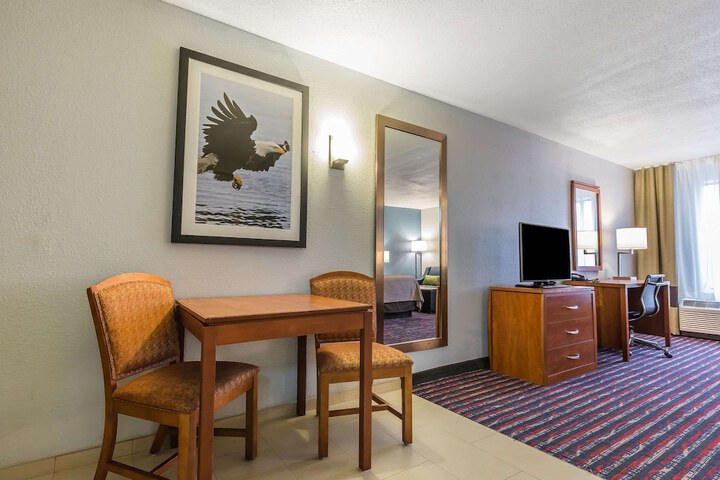Room 13 of 41