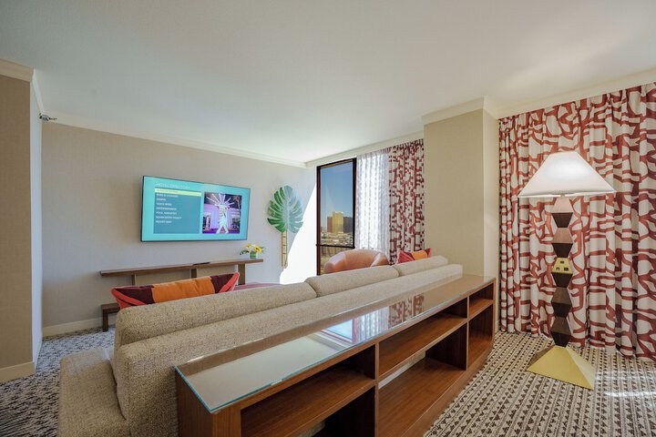 Room 70 of 134
