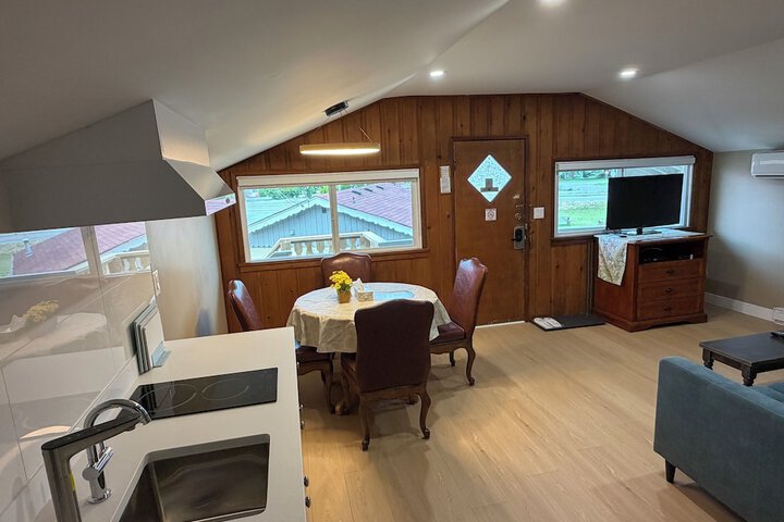 Richca Chalets Resort