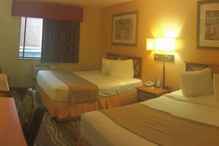 Room 7 of 26