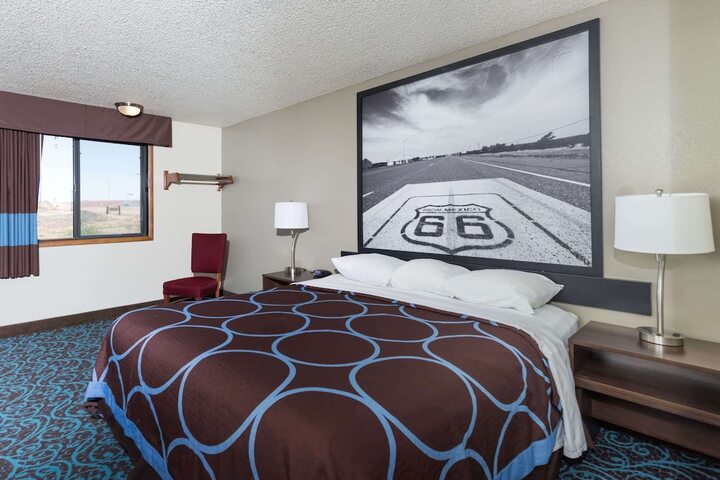 Room 15 of 17