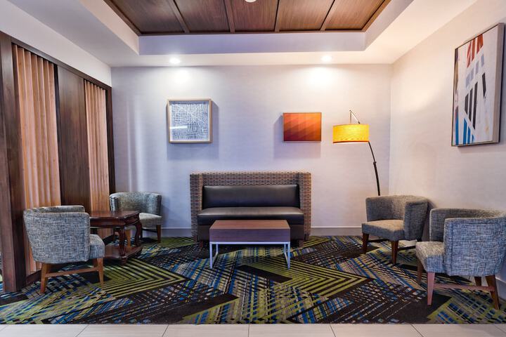 Hotel 2 of 69