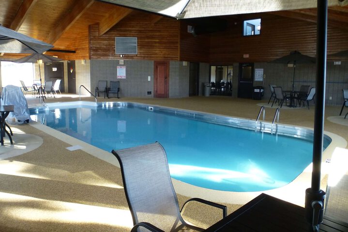 AmericInn by Wyndham Mitchell
