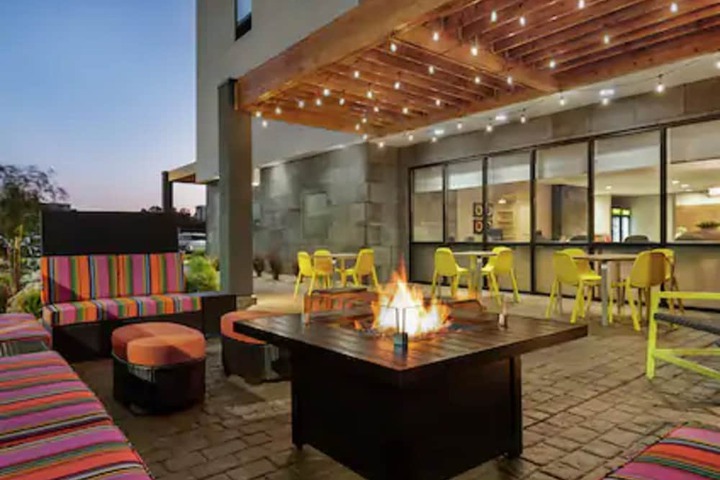 Terrace/Patio 54 of 56
