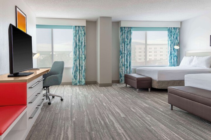 Room 30 of 73