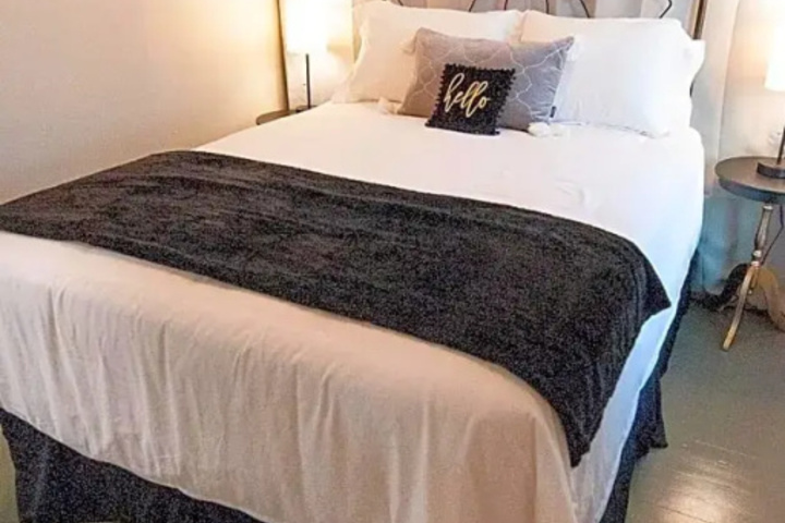 Dabbs Hotel