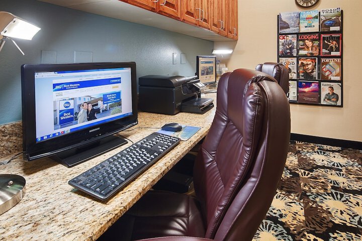 Best Western Plus Monahans Inn & Suites