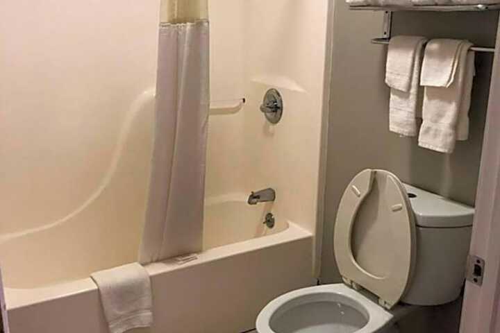 Deerfield Inn & Suites Steele Near Blytheville I 55