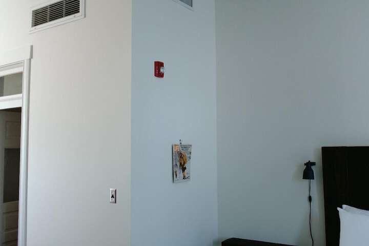 Room 58 of 92