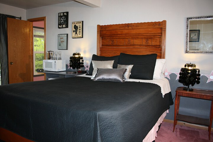 Room 26 of 56