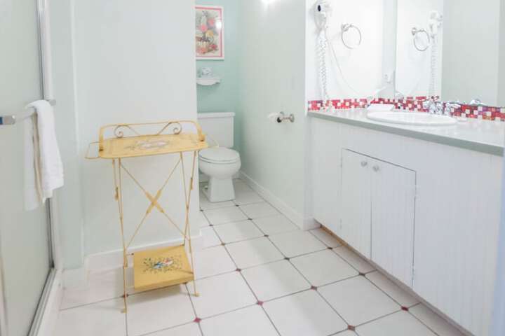 Room 26 of 162